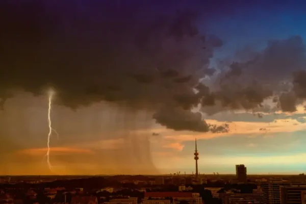 Ostrzeżenie meteorologiczne: silne opady deszczu i burze w gminie Witonia