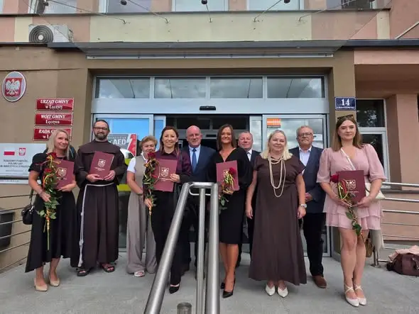 Pięcioro nauczycieli z Łęczycy otrzymało akty nadania stopnia nauczyciela mianowanego