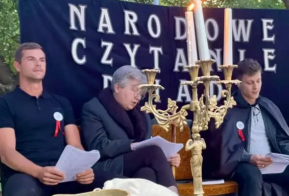 Narodowe Czytanie 2026 w Ozorkowie: literatura i muzyka połączyły pokolenia