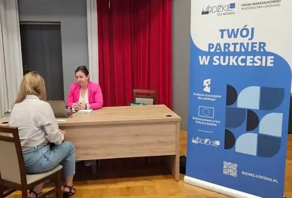 Mobilny punkt „Łódzkie dla biznesu” w Piątku – bezpłatne porady dla przedsiębiorców