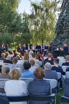 Uczniowie z Piątku czytali „Dziady” Mickiewicza podczas Narodowego Czytania