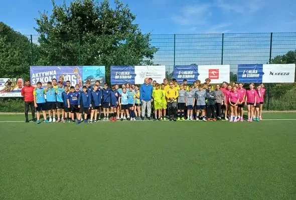 Sukcesy uczniów z Piątku w turnieju „Z Orlika na stadion”