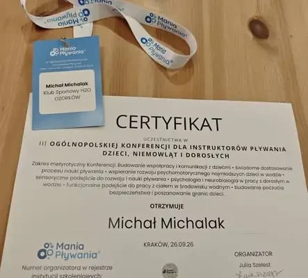 Instruktor z Ozorkowa na ogólnopolskiej konferencji dla instruktorów pływania w Krakowie