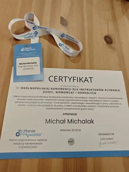 Instruktor z Ozorkowa na ogólnopolskiej konferencji dla instruktorów pływania w Krakowie